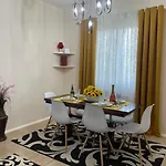 Oni וילה טיראנה