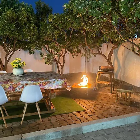 Oni Villa