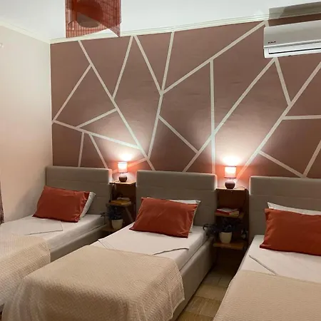 Oni Tirana